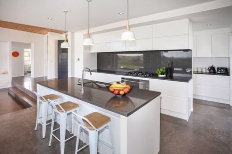 Photo of property in 525 Clevedon Kawakawa Road, Clevedon, 2585