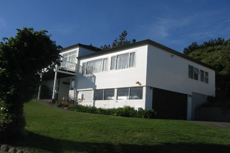 Photo of property in 10 Compass Way, Whitby, Porirua, 5024