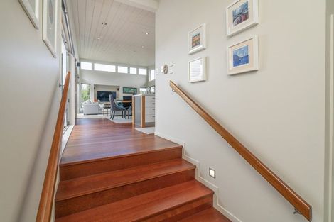 Photo of property in 50 Tarapatiki Drive, Whitianga, 3510