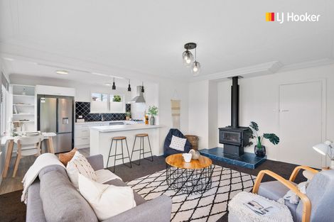 Photo of property in 1 Glendevon Place, Vauxhall, Dunedin, 9013