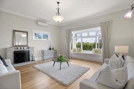 Photo of property in 7a North Avenue, Narrow Neck, Auckland, 0624