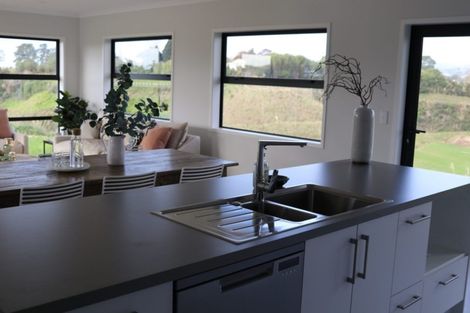 Photo of property in 183 Penetaka Heights, Pyes Pa, Tauranga, 3112