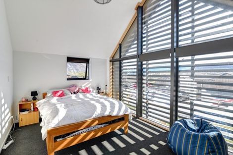 Photo of property in 25 Falconer Rise, Jacks Point, Queenstown, 9371