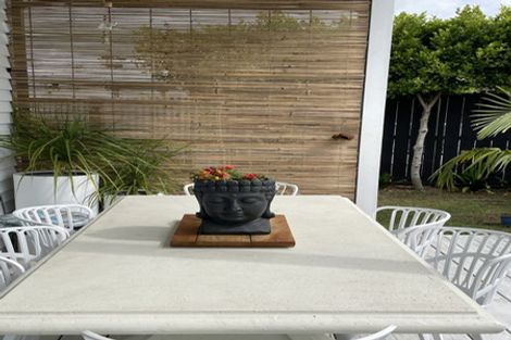 Photo of property in 2 Taimoana Close, Mangawhai Heads, Mangawhai, 0505