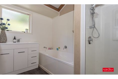 Photo of property in 40 Ngahere Drive, Horahora, Whangarei, 0110