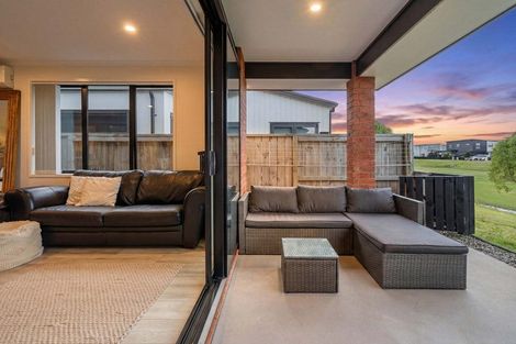 Photo of property in 7 Belt Lane, Papamoa, 3118