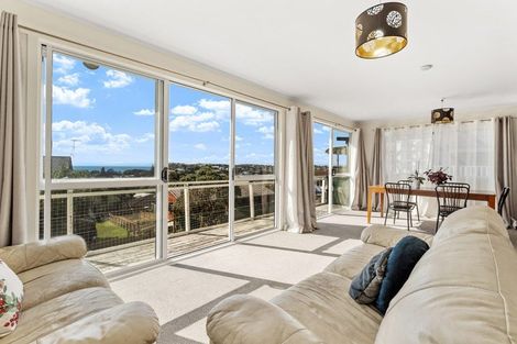 Photo of property in 50 Brightside Road, Stanmore Bay, Whangaparaoa, 0932