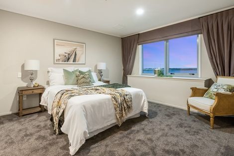 Photo of property in 14/72d Devonport Road, Tauranga, 3110