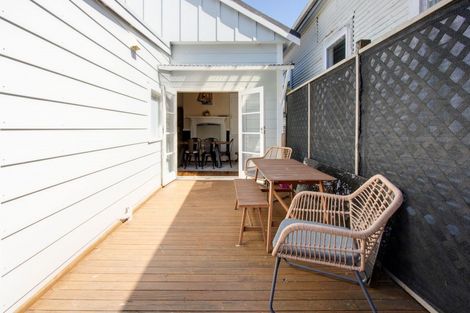Photo of property in 70 Mcgrath Street, Napier South, Napier, 4110