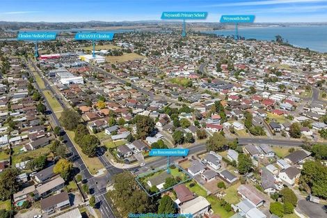 Photo of property in 391 Roscommon Road, Clendon Park, Auckland, 2103