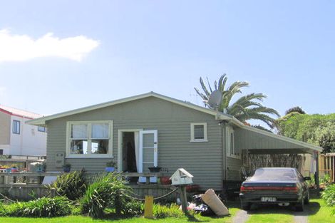 Photo of property in 6a Taylor Road, Papamoa Beach, Papamoa, 3118