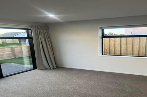 Photo of property in 12 Borthwick Street, Belfast, Christchurch, 8051