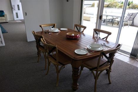 Photo of property in 89 Paynters Avenue, Strandon, New Plymouth, 4312