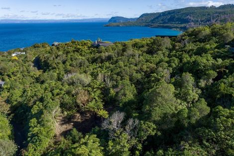 Photo of property in 45 Whakamoenga Point, Acacia Bay, Taupo, 3385