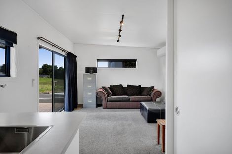 Photo of property in 38c Tawhiti Road, Hawera, 4610