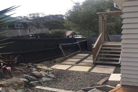 Photo of property in 7a Cedar Terrace, Stanmore Bay, Whangaparaoa, 0932