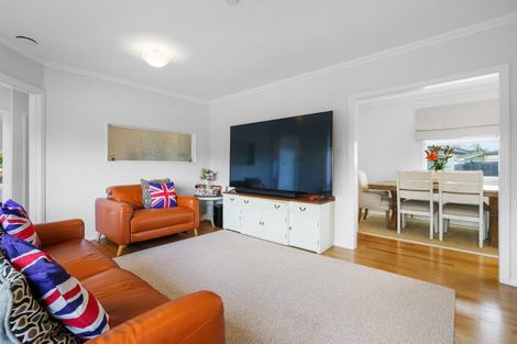 Photo of property in 10 Glover Street, Leamington, Cambridge, 3432