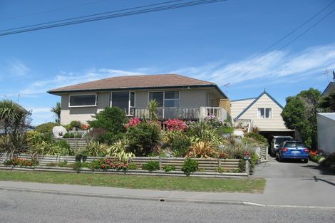 Photo of property in 468 Marine Parade, South New Brighton, Christchurch, 8062