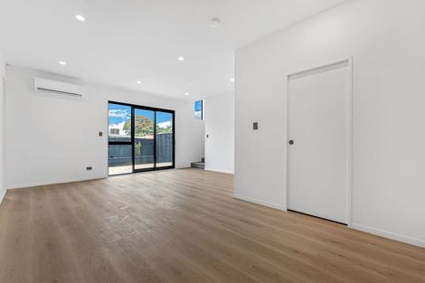 Photo of property in 2/48 Allen Street, Mangere East, Auckland, 2024