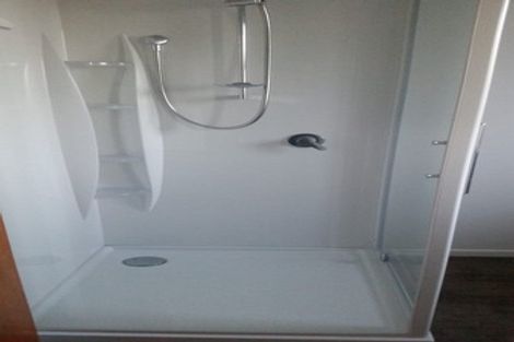 Photo of property in 130 Masters Avenue, Silverdale, Hamilton, 3216