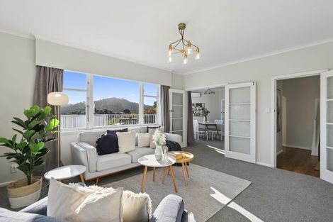 Photo of property in 3 Grenfell Drive, Karori, Wellington, 6012