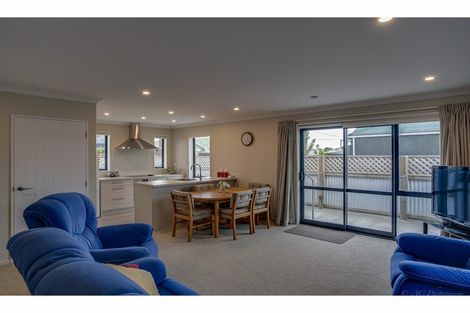 Photo of property in 24 Edward Street, Parkside, Timaru, 7910