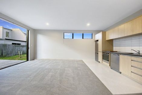 Photo of property in 2/22 Pascal Street, Palmerston North, 4410