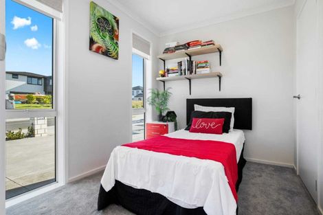 Photo of property in 2 Okohaka Avenue, Glenbrook, Waiuku, 2681