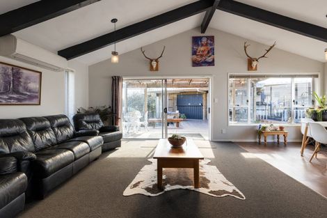 Photo of property in 9 Cascade Place, Chartwell, Hamilton, 3210