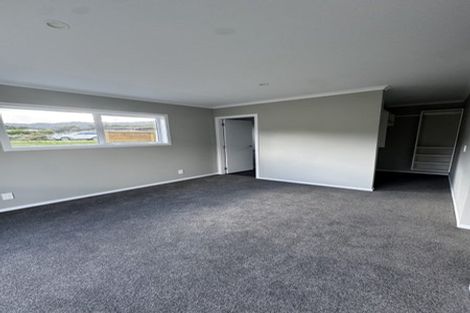 Photo of property in 16 Harry Martin Lane, Wainuiomata, Lower Hutt, 5014