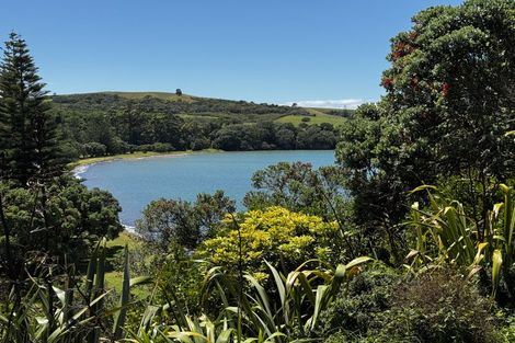 Photo of property in 92 Shakespear Road, Army Bay, Whangaparaoa, 0930