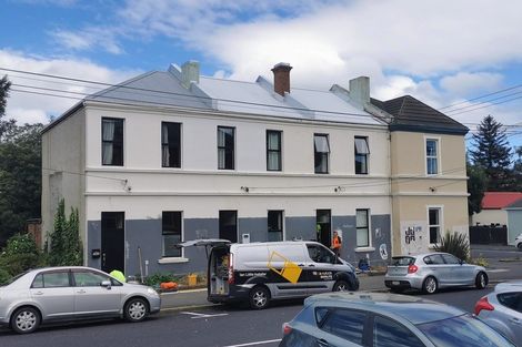 Photo of property in 585 Castle Street, North Dunedin, Dunedin, 9016