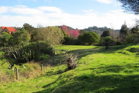Photo of property in 95 Top Town Place, Coromandel, 3506