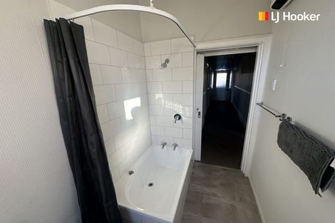 Photo of property in 61 Fitzroy Street, Caversham, Dunedin, 9012