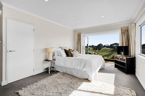 Photo of property in 167 Henwood Road, Paraite, New Plymouth, 4372