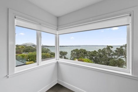 Photo of property in 48 Queen Street, Northcote Point, Auckland, 0627