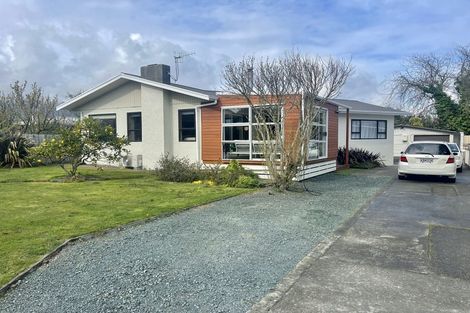 Photo of property in 20 Keats Crescent, Stoke, Nelson, 7011