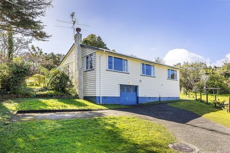 Photo of property in 16 Morgan Place, Tawa, Wellington, 5028