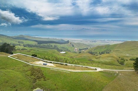 Photo of property in 624 Old Hill Road, Porangahau, 4291