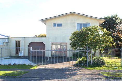 Photo of property in 107 Raglan Street, Mangere East, Auckland, 2024