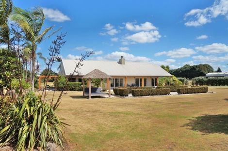 Photo of property in 93 Uretiti Road, Waipu, 0582