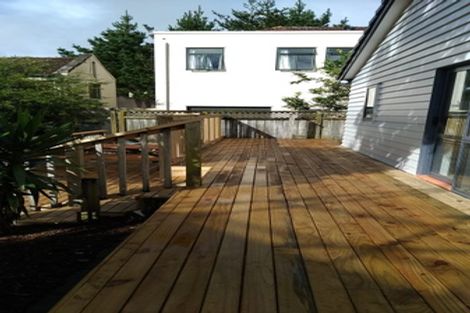 Photo of property in 1554a Great North Road, Waterview, Auckland, 1026