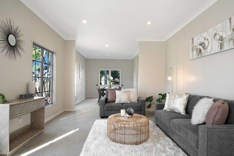 Photo of property in 13 Belvedere Court, West Harbour, Auckland, 0618