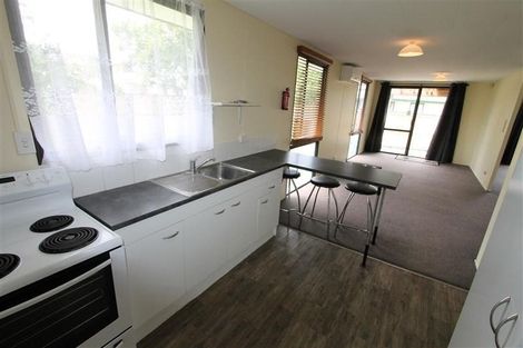 Photo of property in 1/8 Cameron Place, Ranui, Auckland, 0612