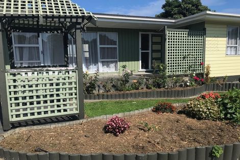 Photo of property in 19 Cassley Crescent, Papakowhai, Porirua, 5024