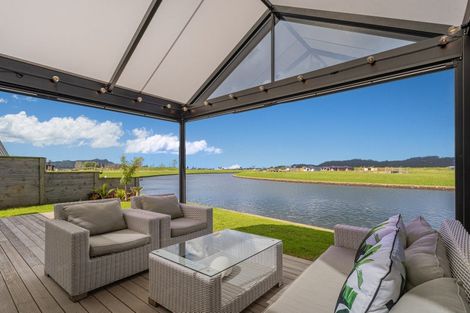 Photo of property in 20 Ngaroma Crescent, Whitianga, 3510