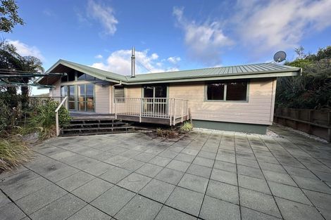 Photo of property in 8a Riverstone Drive, Riverstone Terraces, Upper Hutt, 5018
