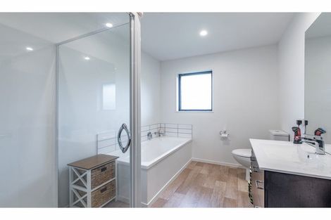 Photo of property in 205 High Street, Oxford, 7430