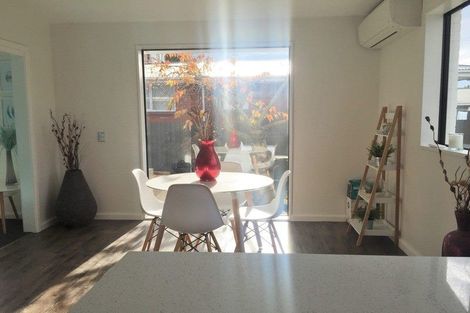 Photo of property in 2/1 Greers Road, Ilam, Christchurch, 8041