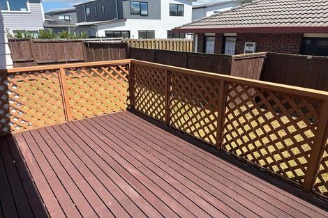 Photo of property in 2/107 Moore Street, Howick, Auckland, 2014